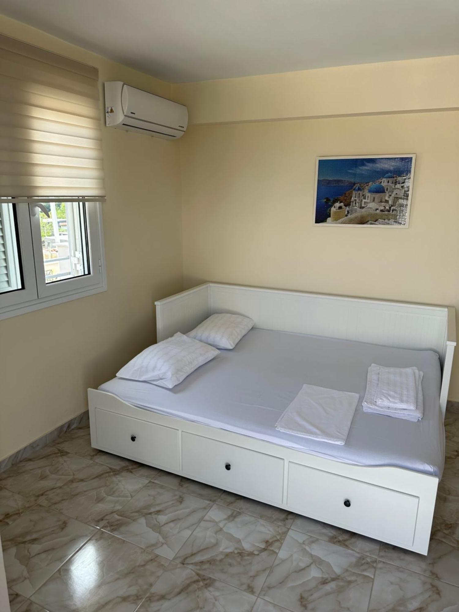 Eretria Apartment Esterno foto